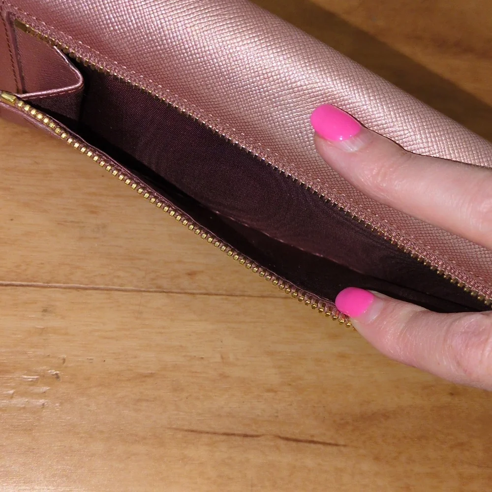 Prada Saffiano Metallic Leather Continental Rose gold Pink Double Snap Wallet - Picture 12 of 17